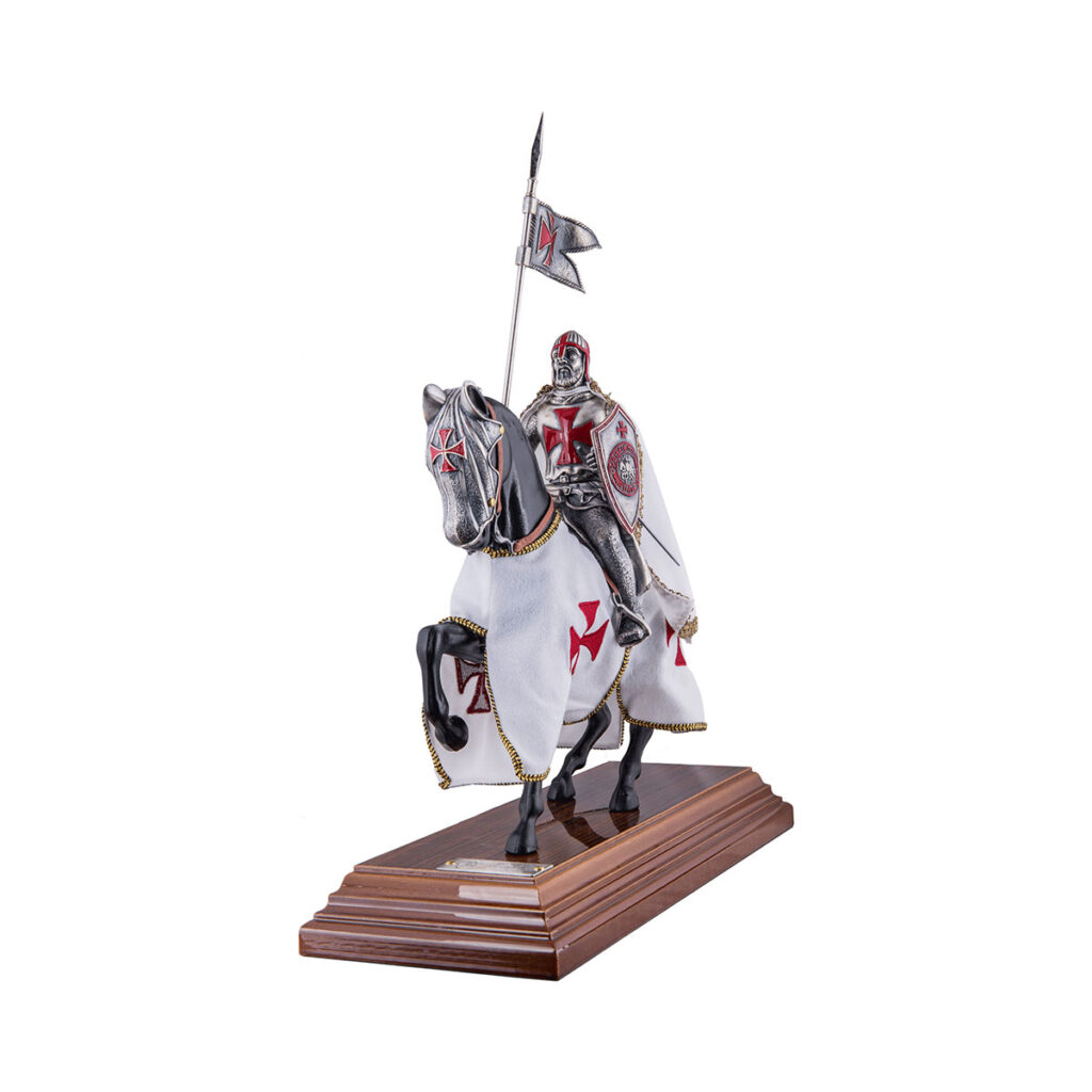 ukrasni-kip-vitez-templar-33cm-02